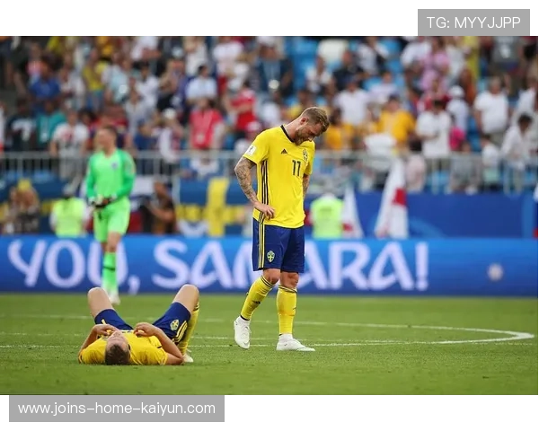 阿贾克斯—霍尔丹后场长传直达前场形成致命推进